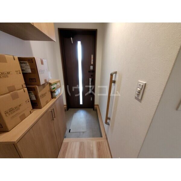 フォレストメゾン梅小路の玄関写真