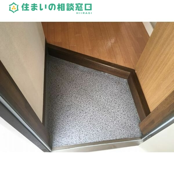 玄関　同型