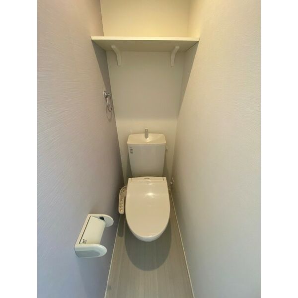 トイレ　※同シリーズの写真になります