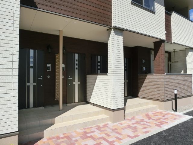 エントランス　お部屋へはこちらから