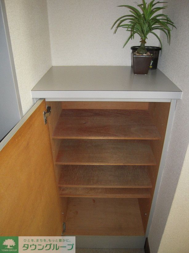 玄関　他部屋