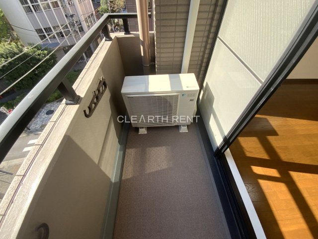 バルコニー　物干し金物付き