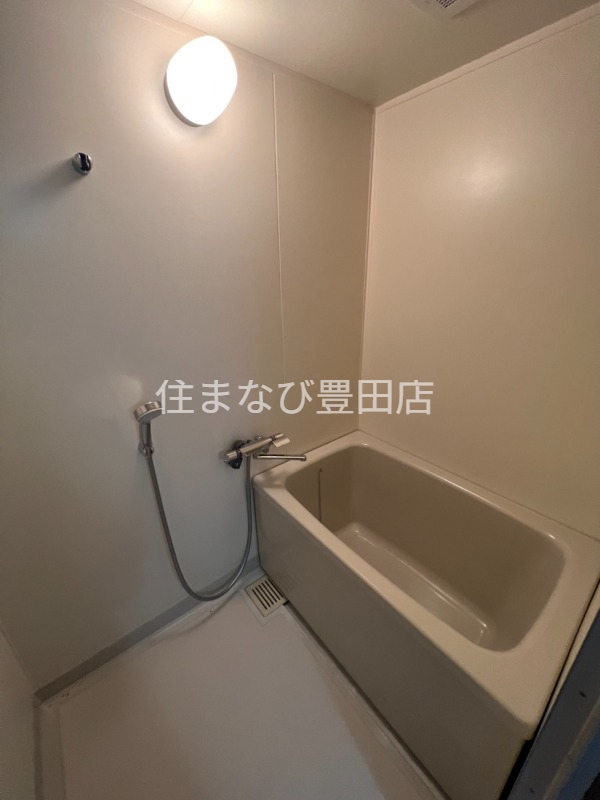 バス・シャワールーム　同型タイプ
