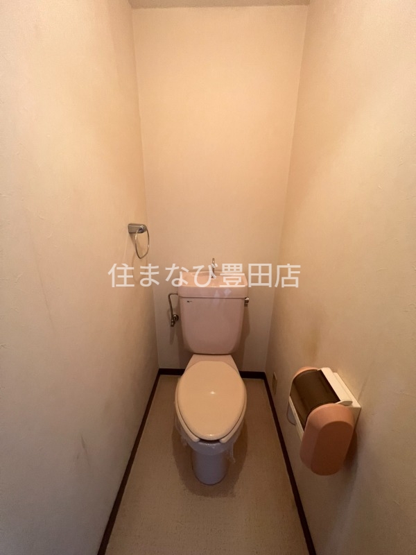 トイレ　同型タイプ