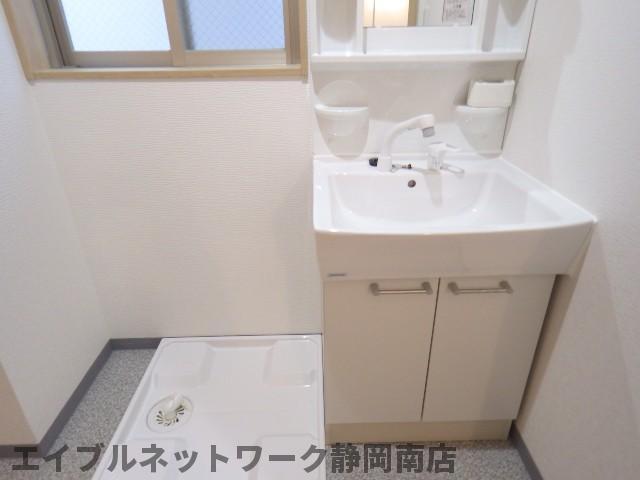 洗面設備　洗面所です