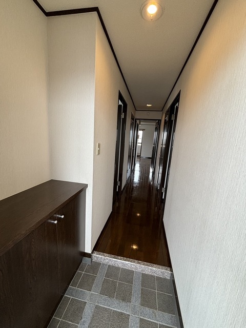 玄関　別部屋参考写真です