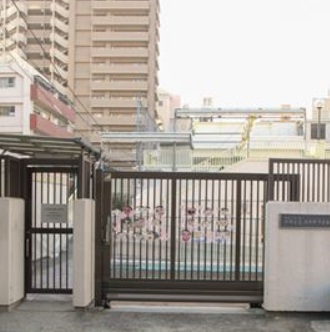 幼稚園・保育園　新宿区立大木戸子ども園（幼稚園・保育園）まで70m