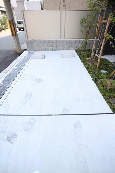 駐車場　駐車スペースもあります
