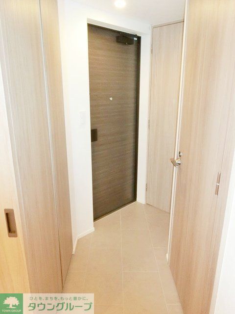 玄関　お部屋探しは株式会社　タウンハウジング　までお気軽にお問合…