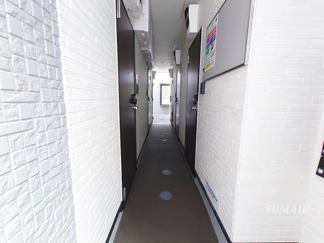 ロビー　１F通路です☆