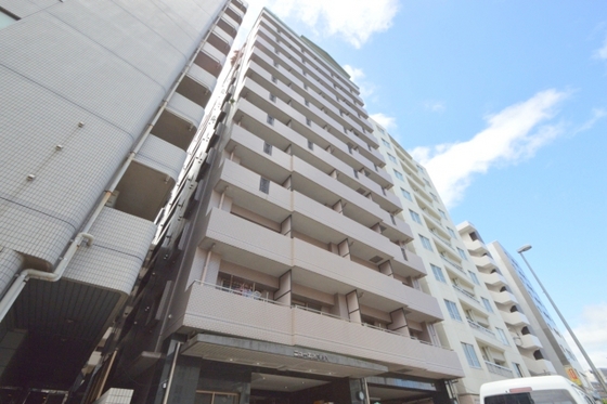 建物外観　オススメバス・トイレ別＆独立洗面台付き♪