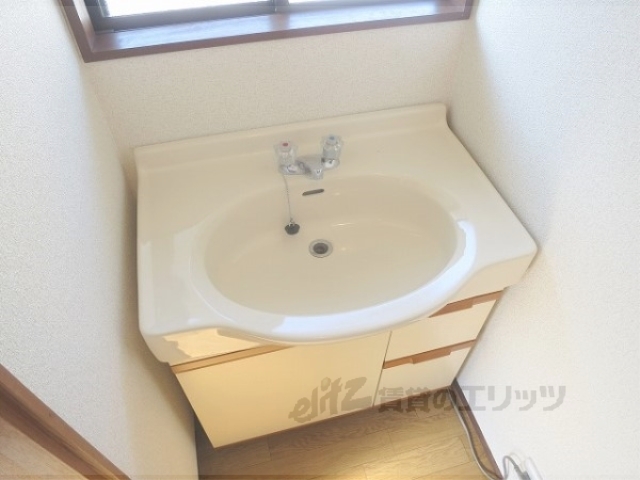 その他　２階洗面台