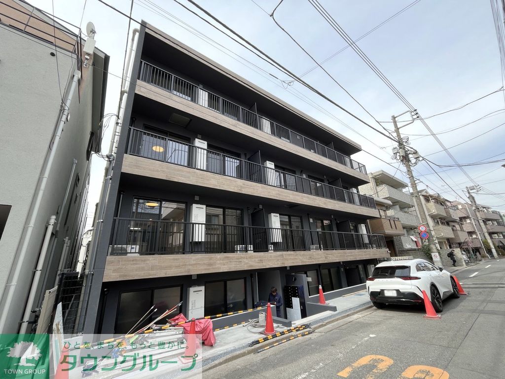 建物外観　新築工事中