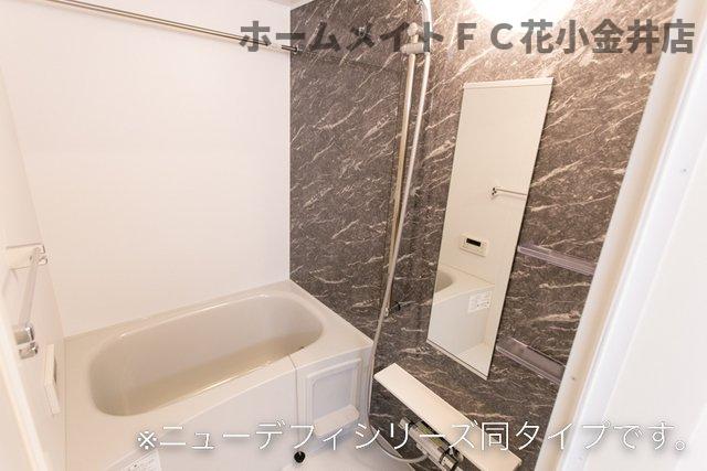 バス・シャワールーム　ゆったり過ごせるお風呂です
