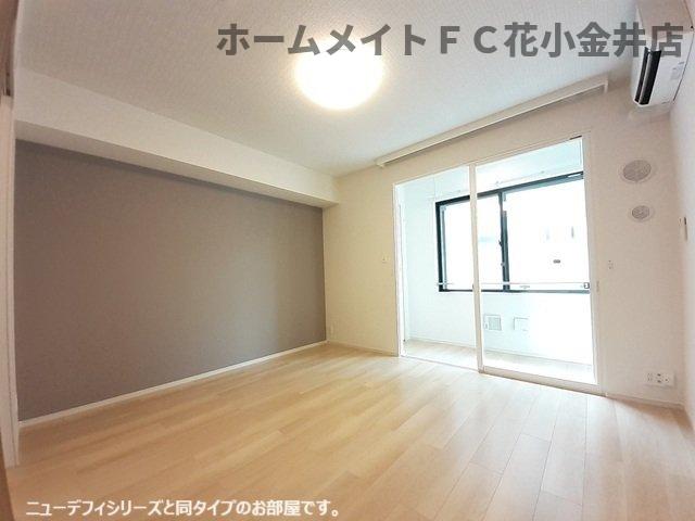 居室・リビング　きれいな内装です