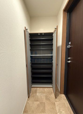 収納　たっぷりシューズボックス☆