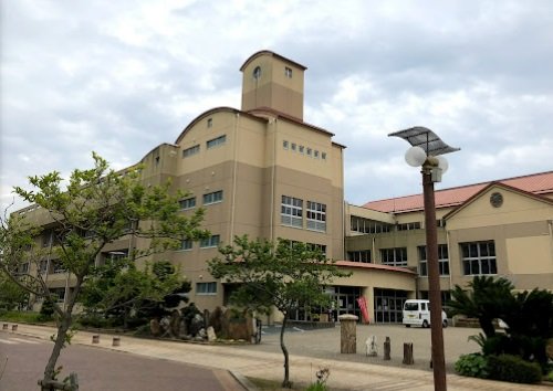 小学校　浜松市立東小学校（小学校）まで518m