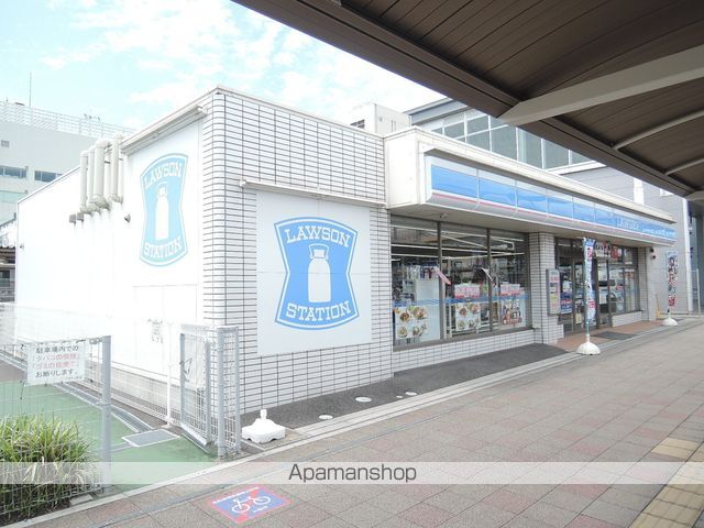 コンビニ　ローソン（コンビニ）まで591m