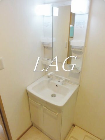 洗面設備　洗面台です。
