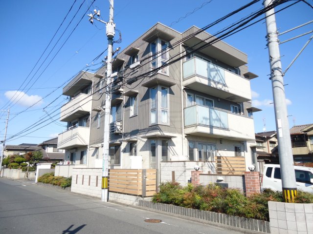 建物外観　サニーハウス・軽量鉄骨造
