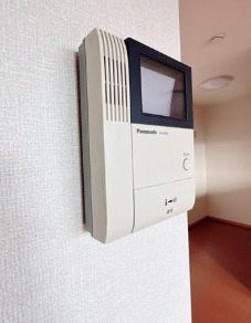 セキュリティ　写真は別居室のものです。