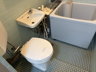 都営浅草線 西馬込駅 徒歩12分 2階建 築51年のトイレ写真