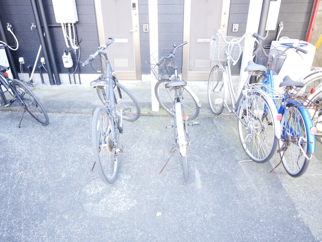 その他共有部分　★敷地内に自転車置き場がございます★