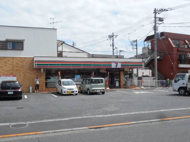 コンビニ　セブンイレブン（コンビニ）まで500m