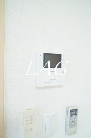 セキュリティ　モニター付きインターホンです。