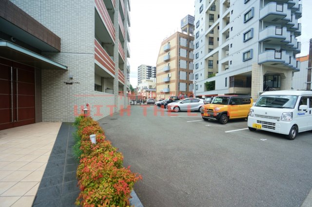 駐車場　カースペースがあります