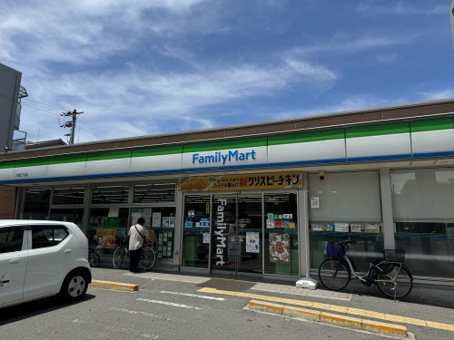 コンビニ　ファミリーマート 大宮五丁目店（コンビニ）まで412m