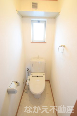 トイレ　シンプルで使いやすいトイレです