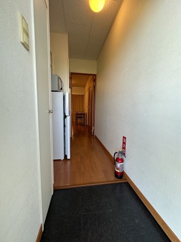 玄関　別物件の写真です。イメージ写真。現状を優先します。