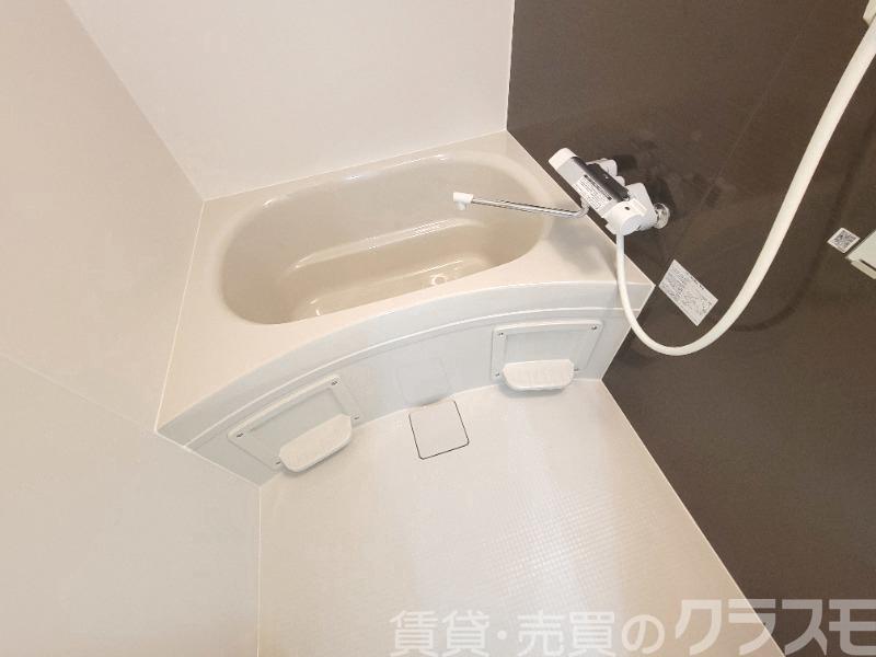 バス・シャワールーム　浴室乾燥機付きバス♪