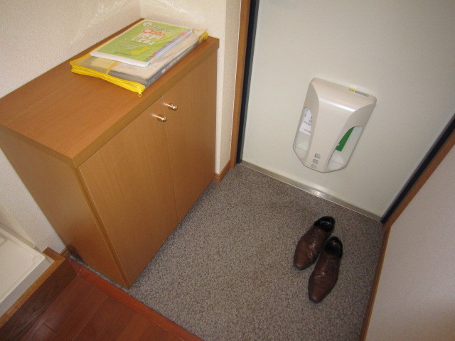 玄関　玄関(イメージ）