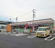 コンビニ　セブン-イレブン 名古屋秋葉2丁目店（コンビニ）まで117m