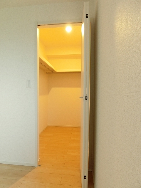 収納　図面と現状に相違がある場合には現状を優先