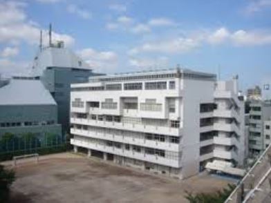 中学校　杉並区立阿佐ケ谷中学校（中学校）まで517m