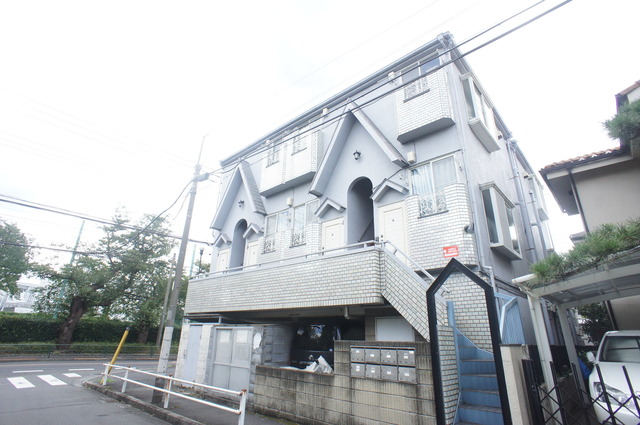 建物外観　２４時間管理♪夜間緊急時もしっかりサポートいたします！