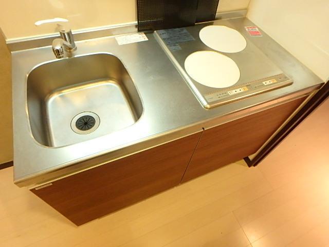 キッチン　２口ＩＨシステムキッチン