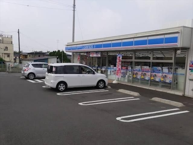 コンビニ　ローソン（コンビニ）まで306m