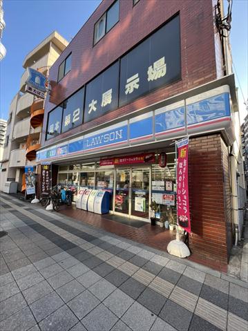 コンビニ　ローソン（コンビニ）まで450m