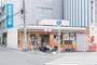 コンビニ　セブンイレブン枚方市役所前店（コンビニ）まで558m