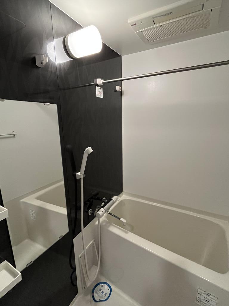 バス・シャワールーム　※同建物別部屋のものを使用