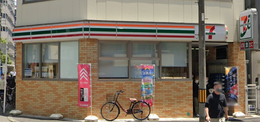 コンビニ　セブンイレブン 大阪西中島南方店（コンビニ）まで831m