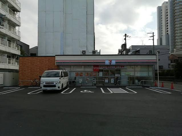 コンビニ　セブンイレブン大阪高倉町1丁目店（コンビニ）まで110m