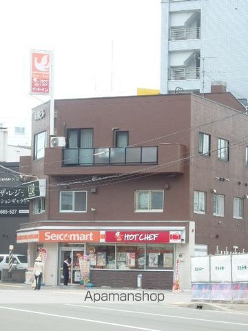コンビニ　セイコーマート（コンビニ）まで333m