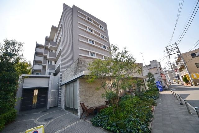 建物外観　タウンハウジング仙川店まで♪