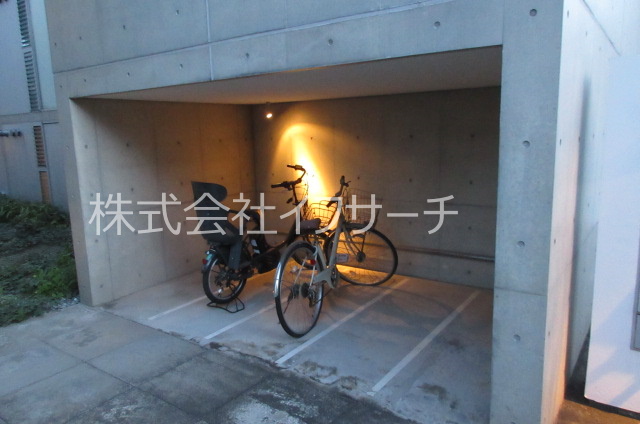 駐車場　駐輪場　当社担当撮影