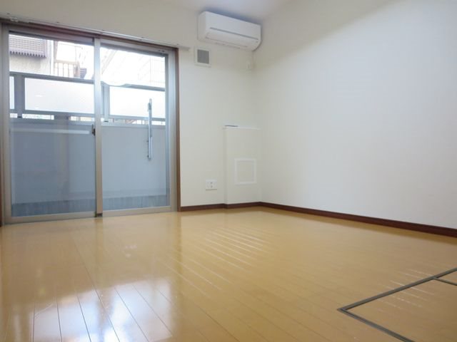 その他部屋・スペース　フローリング